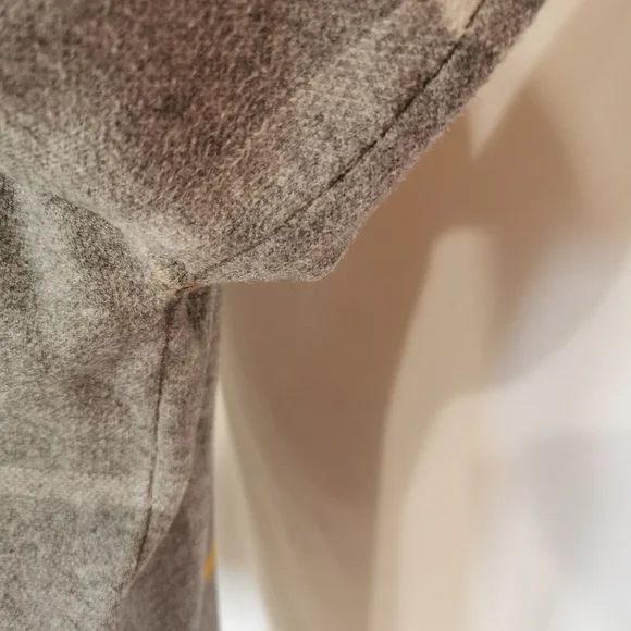 Tahari Viscose Blend Slouchy Funnel Turtleneck Sweater Grey Sz S Open To Offers - Picture 3 of 9